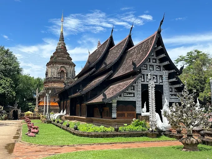 พิกัดขอหวย วัดโลกโมฬี พร้อมแนวทางเลขเด็ด ข้อมูลการเดินทาง และวิธีขอหวย